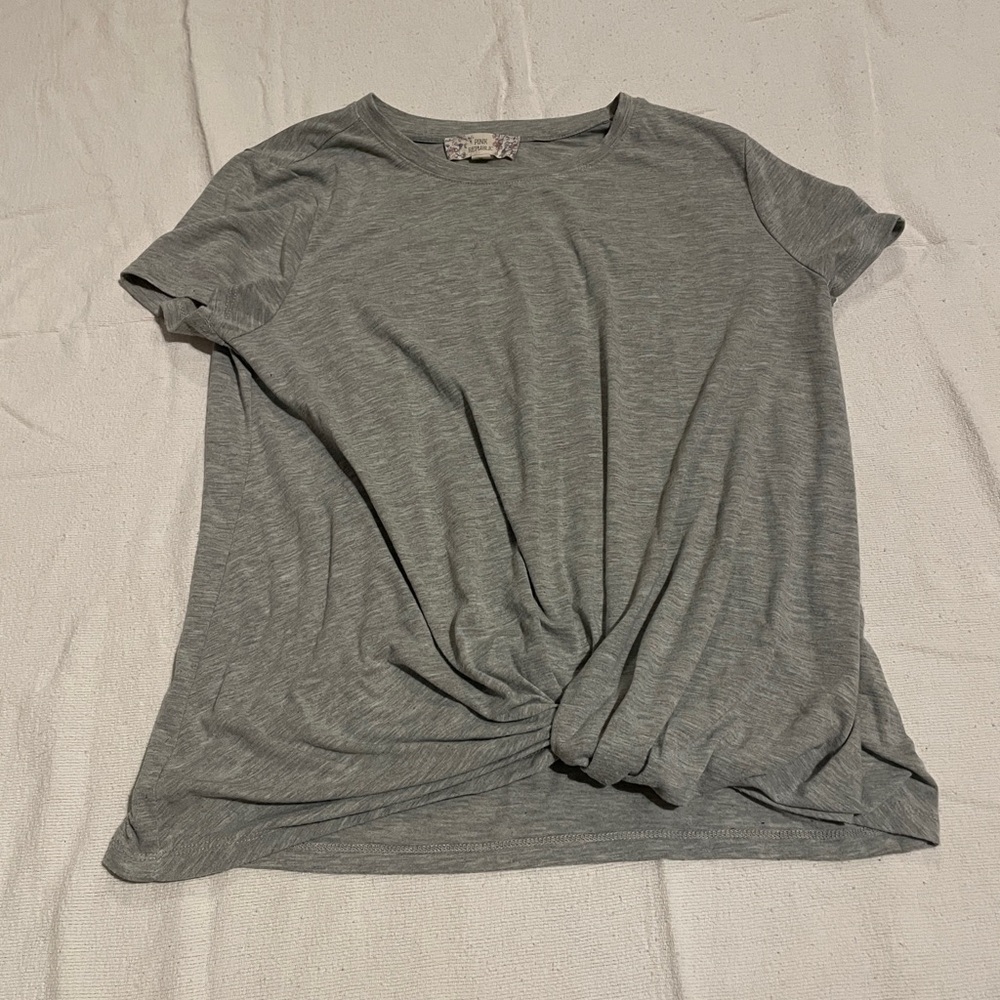 Pink Republic Gray shirt M